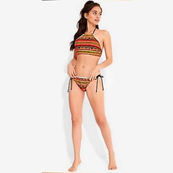 Disney ✦ Lion King Bikini Set ✦ Halter Top & Side-Tie Bottom w/ Shell Accents L - Picture 3 of 12